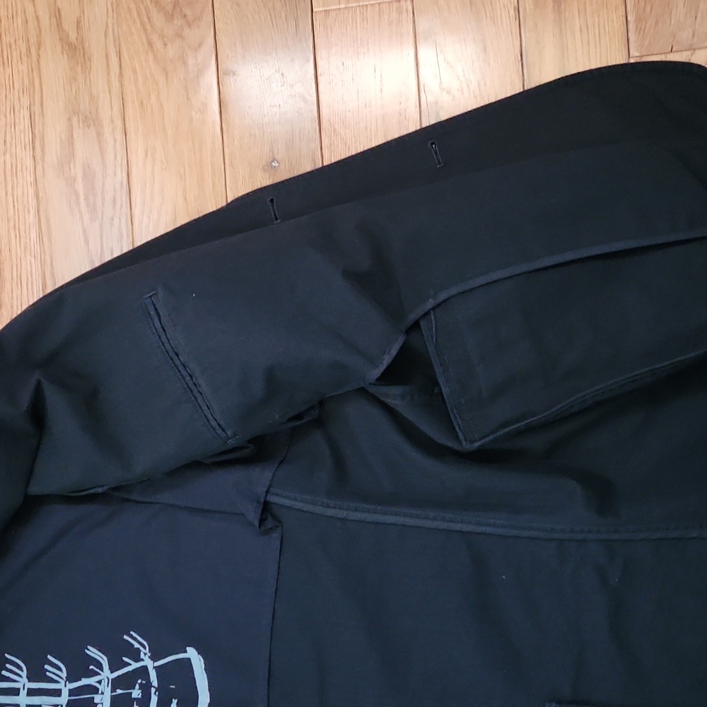 Coat - Picture 7 of 8